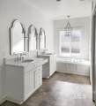 319 Sunderland St - Photo 14