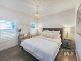 319 Sunderland St - Photo 15
