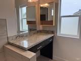 1011 Thunder Mountain St - Photo 13