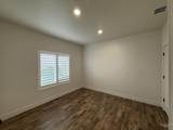 1011 Thunder Mountain St - Photo 16