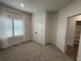 1011 Thunder Mountain St - Photo 19