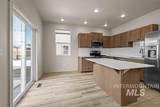 705-707 Bates Ave - Photo 6