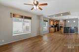 951 Avalon St - Photo 17