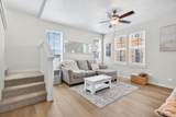 10698 Springgold Ln. - Photo 8