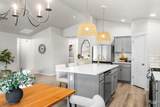 11486 Teratai St - Photo 14