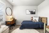 11486 Teratai St - Photo 32