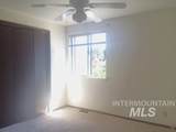 7077 Ustick - Photo 12