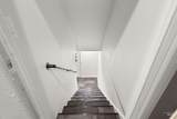 909 Bryden Avenue - Photo 18