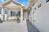 1574 Wintertree Avenue - Photo 2
