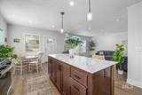 421 Curtis Rd, #300 - Photo 18