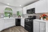 1727 Vinifera Place - Photo 15