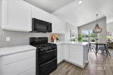 1727 Vinifera Place - Photo 17