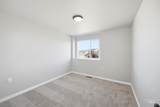 15277 Fuchsia Ave - Photo 18