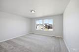 15277 Fuchsia Ave - Photo 23