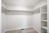 15277 Fuchsia Ave - Photo 26