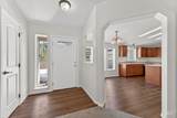 1649 Crown Point Pkwy - Photo 4