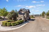 4204 E Silverking Ln - Photo 40