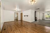 121 Brent - Photo 8