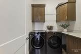 687 Short Ln - Photo 31