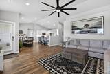 10231 Trident Ridge Dr - Photo 11