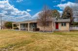 2111 Addison Ave E - Photo 3