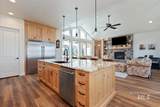 6810 Pemberley Way - Photo 7