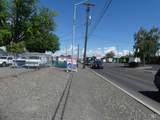 1324 & 1330 Bridge St - Photo 9