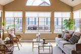 2858 Cloverdale Rd - Photo 11