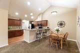 2858 Cloverdale Rd - Photo 12
