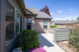 2858 Cloverdale Rd - Photo 4