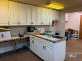221 Main - Photo 18