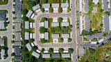 2057 Woodford Ave - Photo 11