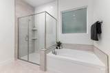8937 Shumard St - Photo 10