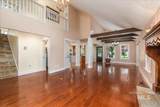10060 W Rolling Hills Dr. - Photo 10