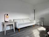 1306 Melbourne Court - Photo 5