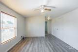 240 Colleen Dr - Photo 8