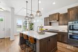 6231 Vicenza Ave - Photo 2
