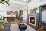 6231 Vicenza Ave - Photo 8