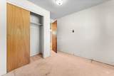 111 Goodall - Photo 16