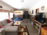 38 Foster Street - Photo 5