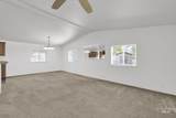 1625 Maple St - Photo 2