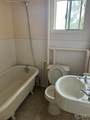 103 South Michigan - Photo 24