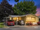 5725 Confederate Ln - Photo 1