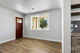 2588 Market Rd - Photo 2