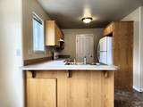 2706 Granville - Photo 18