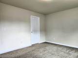 2706 Granville - Photo 27