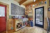 418 Spruce St - Photo 10