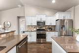 4627 Cinder Cove Ave - Photo 9