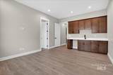 17175 Yorktown Way - Photo 17