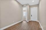 17175 Yorktown Way - Photo 32
